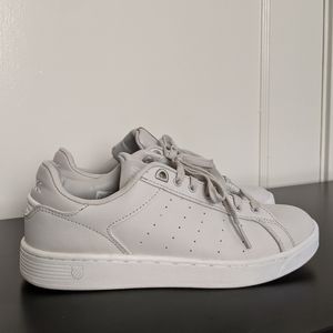 Women's K-Swiss